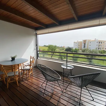Casa Nina * ラゴス